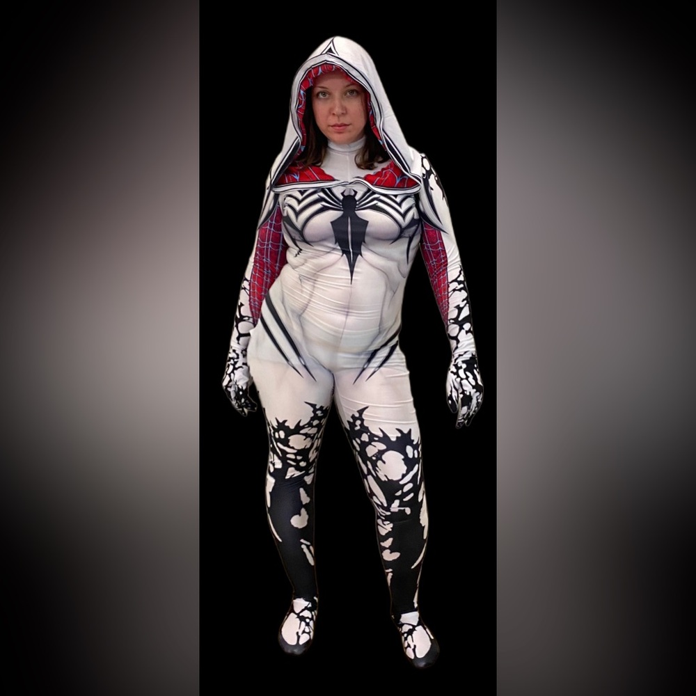 LAST CHANCE - NWOT. Woman’s Gwen Stacy costume (D8)